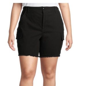 Frayed Hem Utility Shorts for Plus Size Women